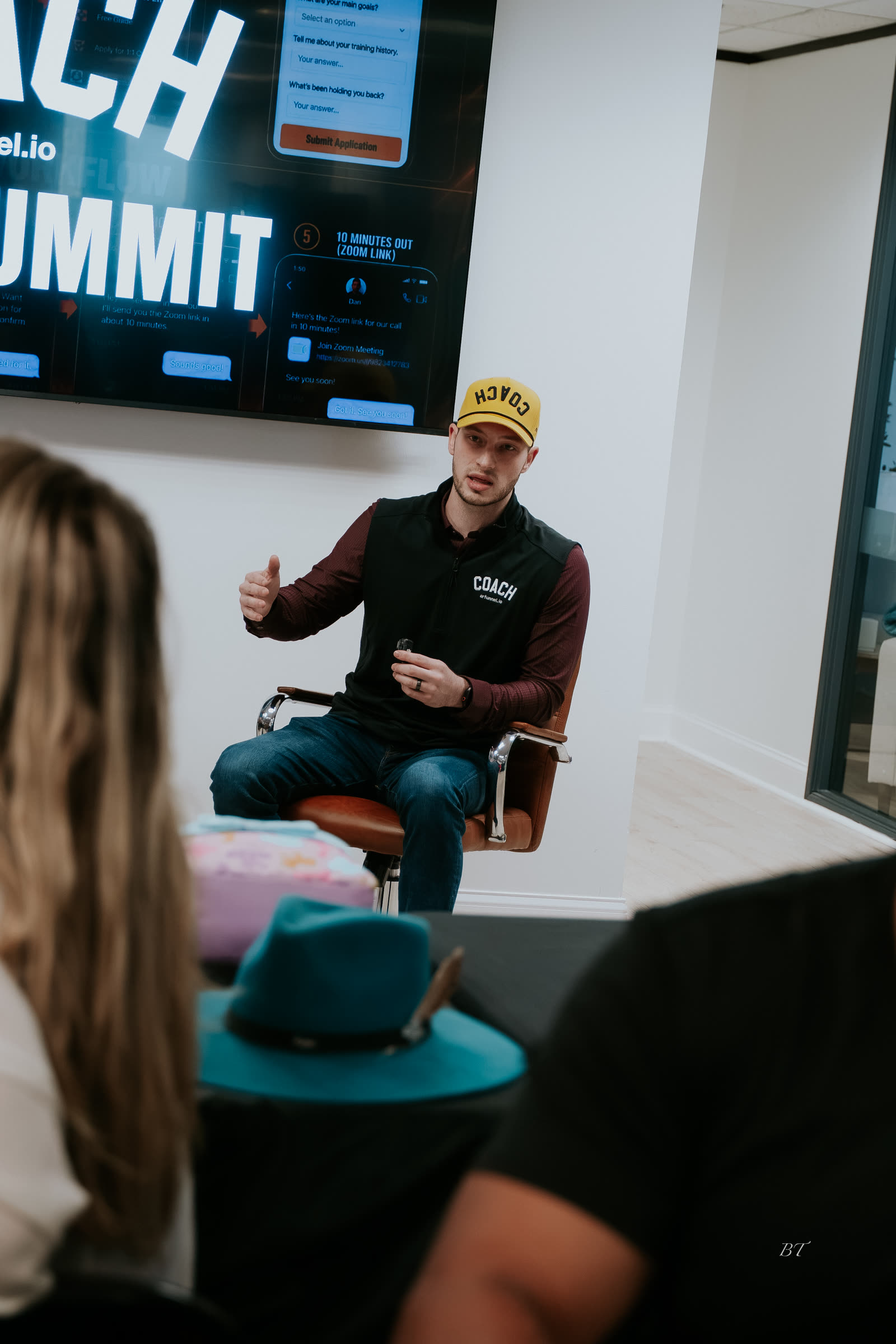 Bakker leading a breakout under the Lead Summit screen