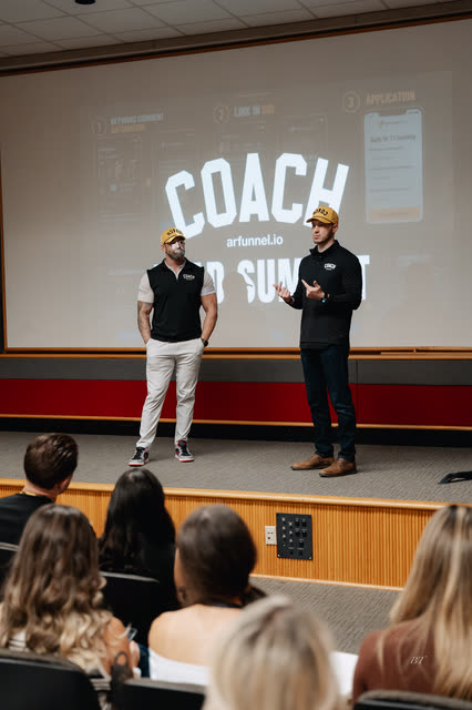 Mike Crowson and Bakker Shields opening the day on stage under the COACH Lead Summit screen